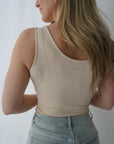 Bodysuit en rib col en V beige