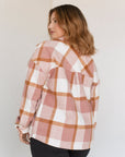 manteau rose dos