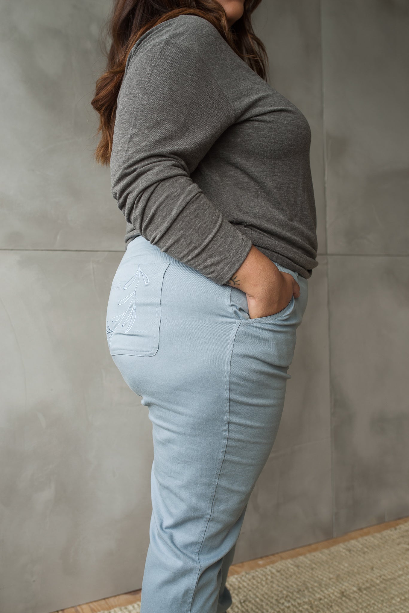 pantalon bleu cargo pour femme